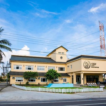 墾丁戀戀星辰湖畔莊園 星辰館 Hotel Lungsuj Kültér fotó
